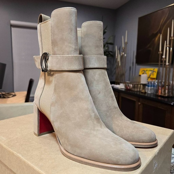 NEW Christian Louboutin CL Chelsea Booty 70mm Size 36.5 - Picture 4 of 13
